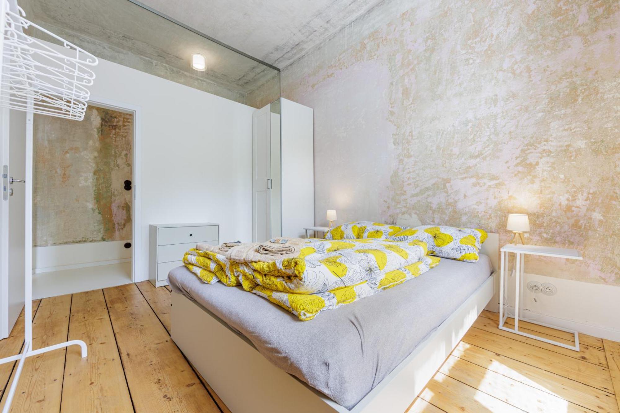 Design Apartment In The Heart Of KLV Exterior foto